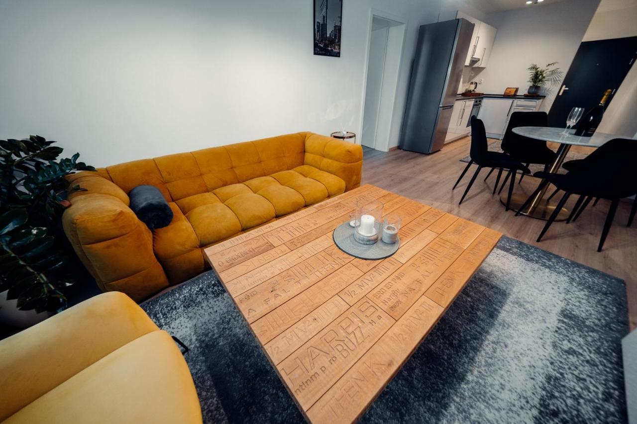 Tiffany Apartment Hotel Bratislava Exterior photo